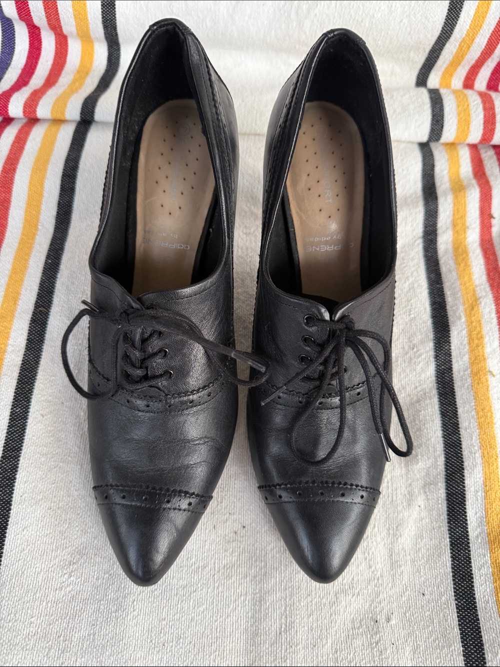 Rockport Women's Black Lace-Up Pointed Toe Heels